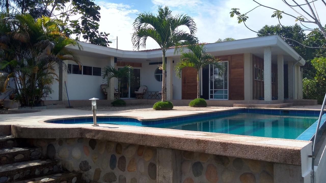 Wisdom Garden Tena Exterior foto